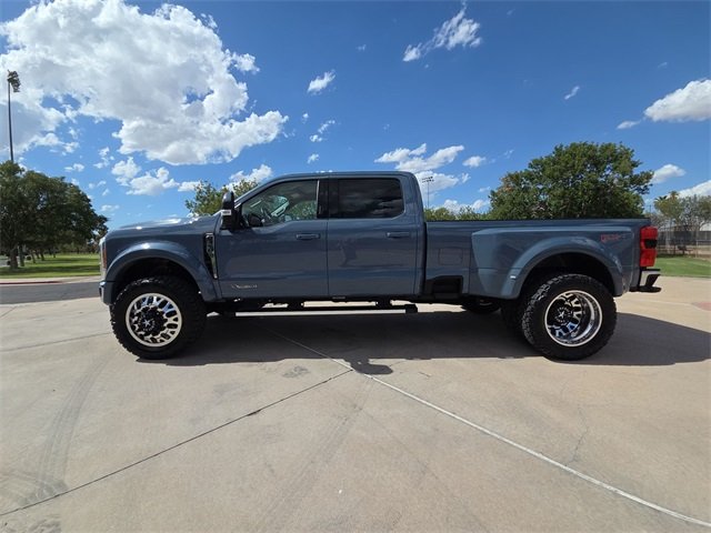 Photo of 2023 Ford F-450SD Lariat
